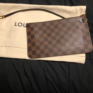 Neverfull pouch